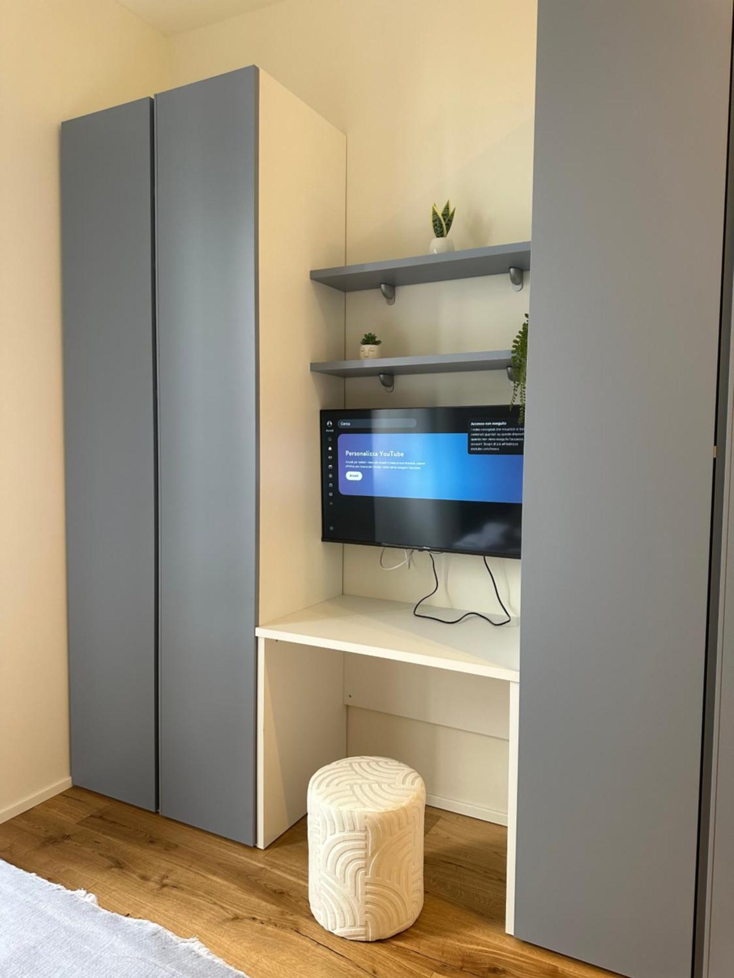 Private Apartment With Wi-Fi Milano City Near Duomo Atena Kültér fotó