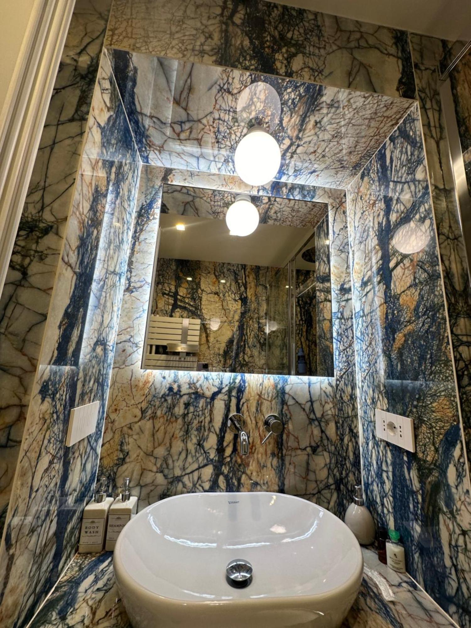 Private Apartment With Wi-Fi Milano City Near Duomo Atena Kültér fotó