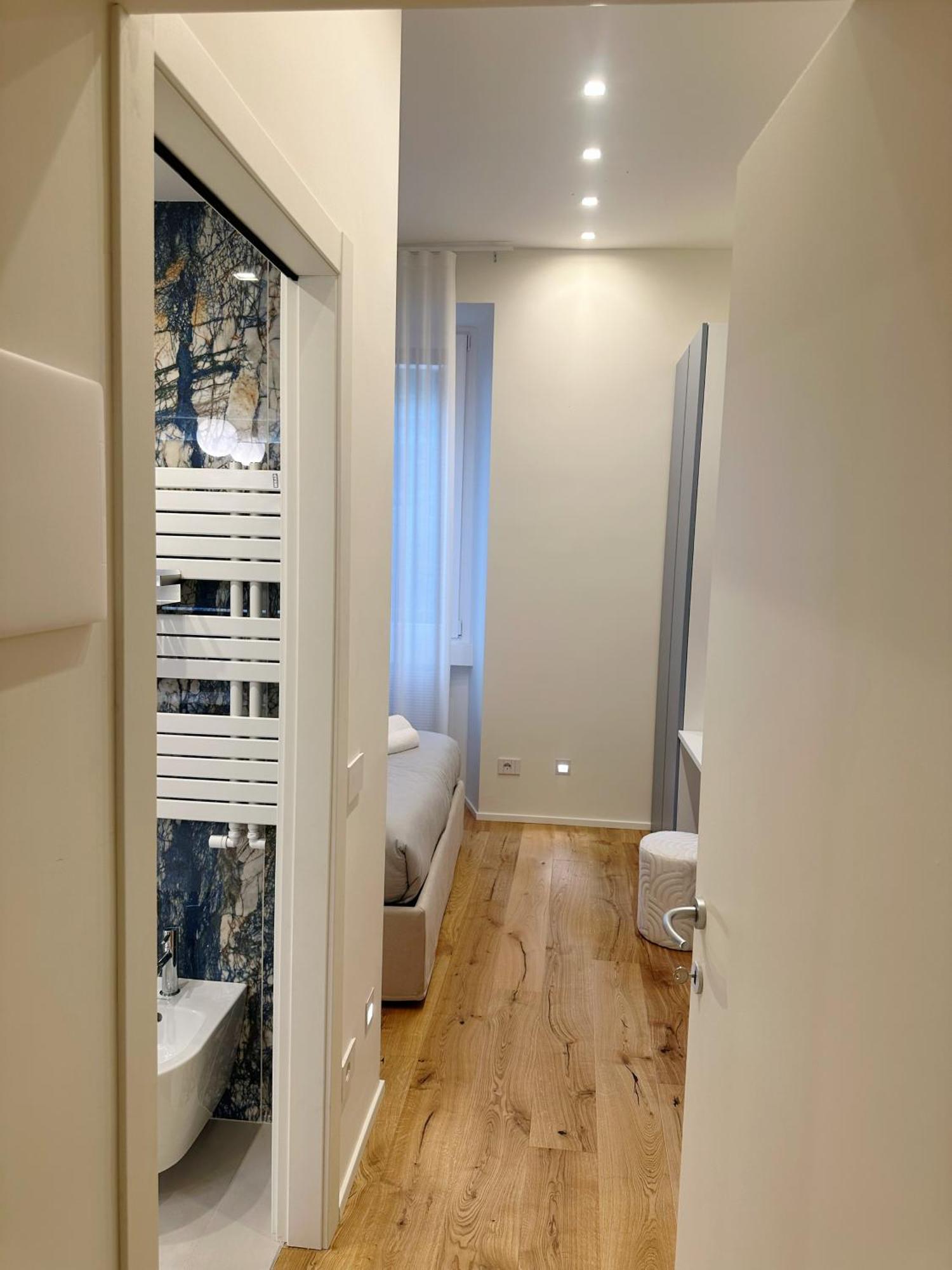 Private Apartment With Wi-Fi Milano City Near Duomo Atena Kültér fotó